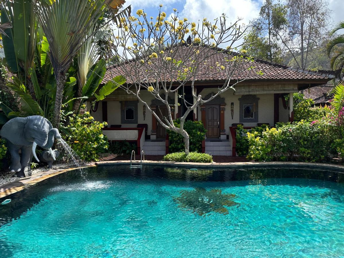 Pondok Bambu Resort - 5 Stars Padi Dive Centre Кандидаса Екстер'єр фото