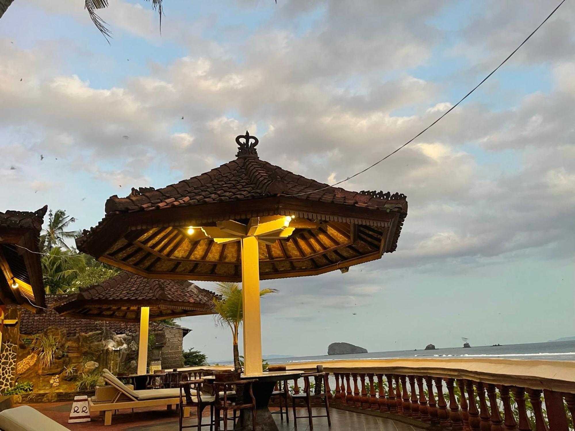 Pondok Bambu Resort - 5 Stars Padi Dive Centre Кандидаса Екстер'єр фото